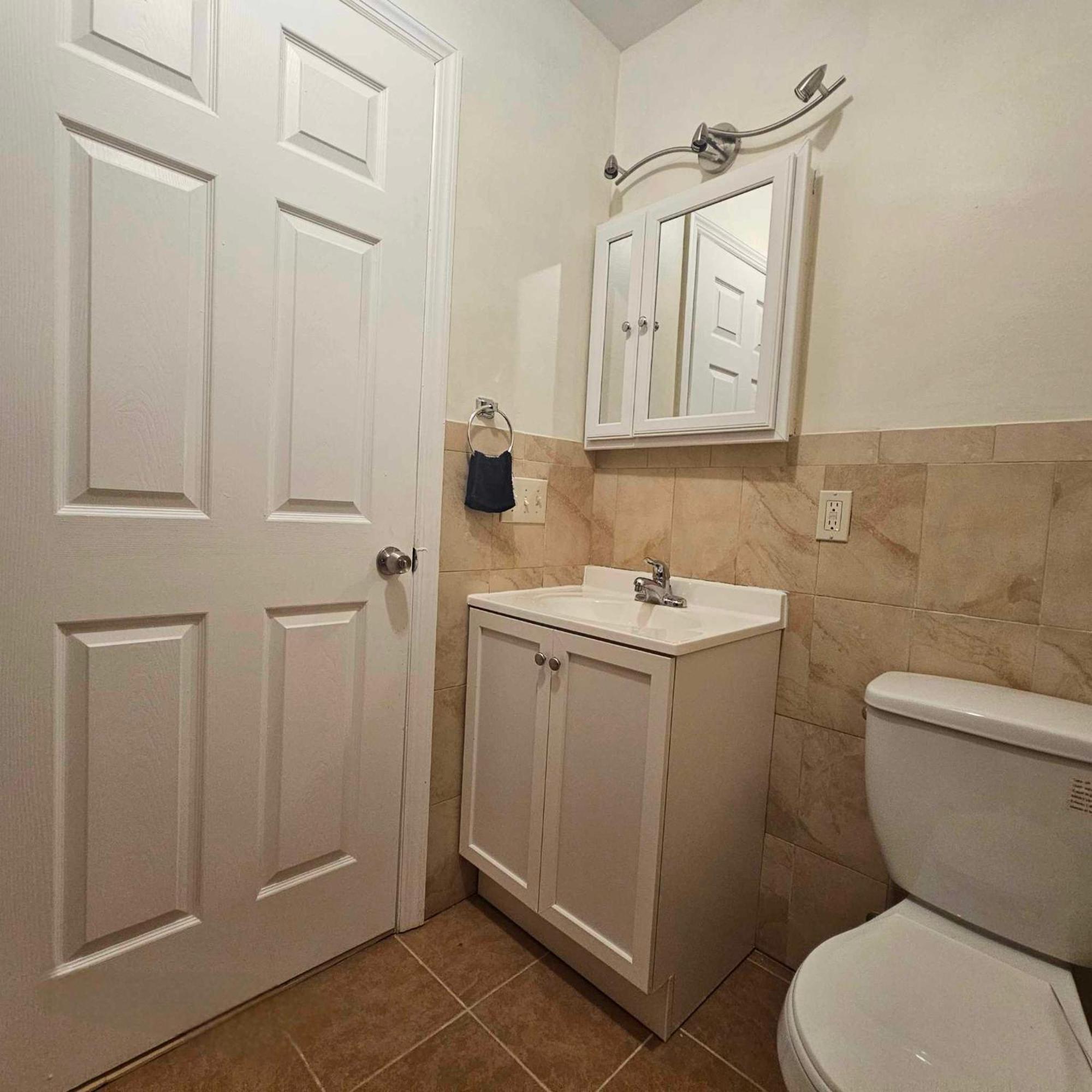 Divine Villa And Resorts 67 Sherman 5Mins To Ewr Airport And 4Mins To Penn Station Newark, 20Mins To New York Exteriör bild